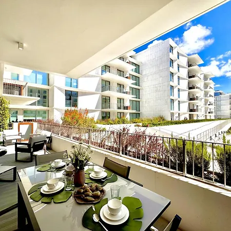 Dlux Terrace Cond Bayline Pool & Apartman Armação de Pêra