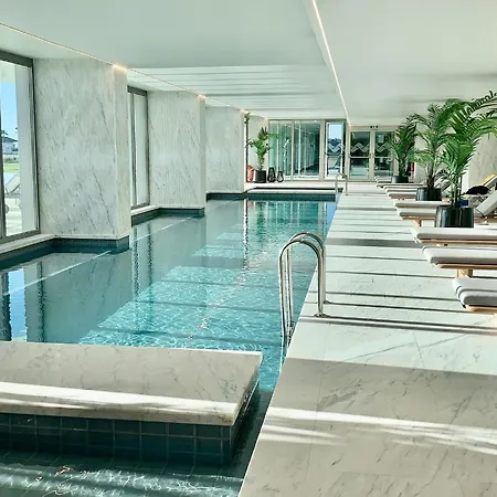 Dlux Terrace Cond Bayline Pool & Apartman Armação de Pêra