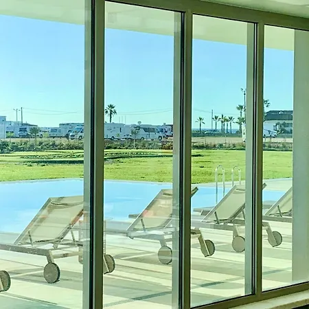 Dlux Terrace Cond Bayline Pool&spa *