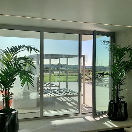 Apartmán Dlux Terrace Cond Bayline Pool & Armação de Pêra