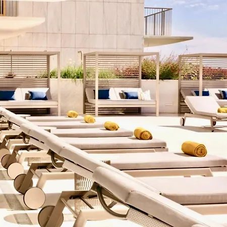 Dlux Terrace Cond Bayline Pool &