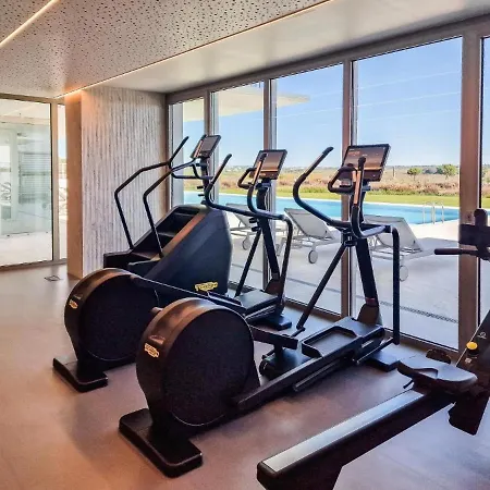 Dlux Terrace Cond Bayline Pool & Apartmán
