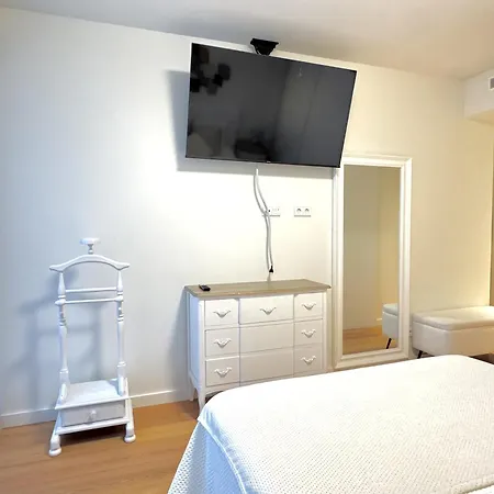 Dlux Terrace Cond Bayline Pool & Apartman *
